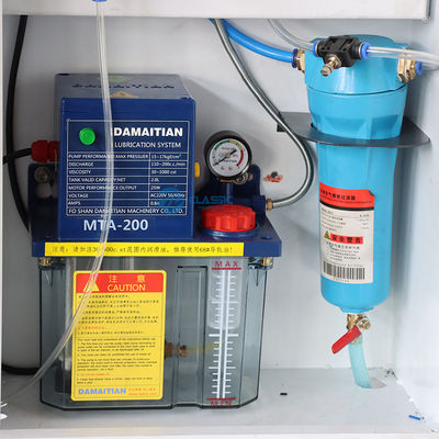 Fraiseuse mini du centre d'usinage VMC640 de marque de Taïwan en métal vertical de commande numérique par ordinateur