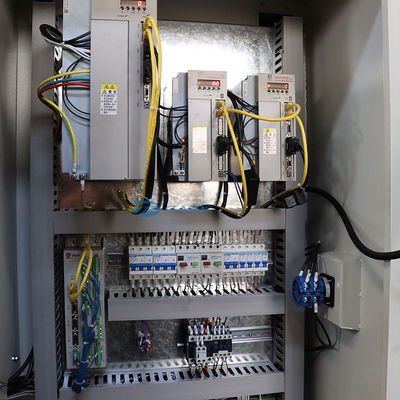 Machine de rotation oblique du tour TCK36A de commande numérique par ordinateur de lit de rigidité élevée avec la voie de guidage linéaire