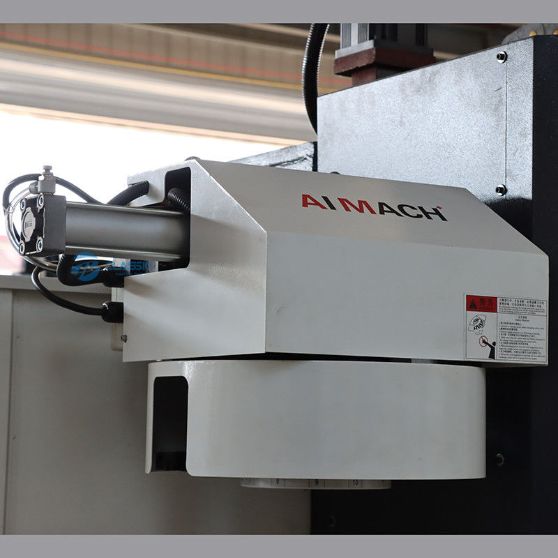 VMC 650 centre d'usinage vertical de commande numérique par ordinateur de fraiseuse de commande numérique par ordinateur d'axe de l'axe 4 du prix usine de haute précision 3