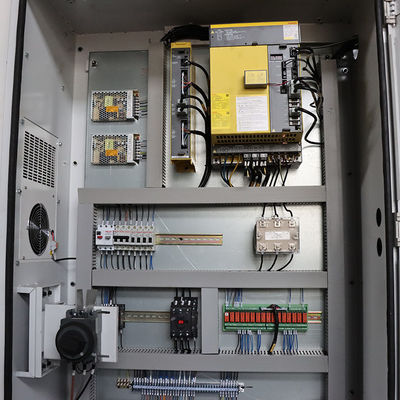 Centre d'usinage vertical de commande numérique par ordinateur 4 d'axe de commande numérique par ordinateur de fraiseuse de fraiseuse de fresadora triaxial résistant de la commande numérique par ordinateur VMC1580